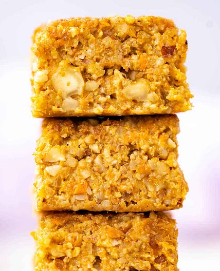Carrot Cake Oatmeal Nut Breakfast Bars