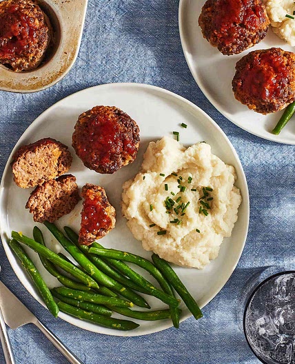 30-Minute Mini Meatloaves with Whipped Cauliflower & Green Beans