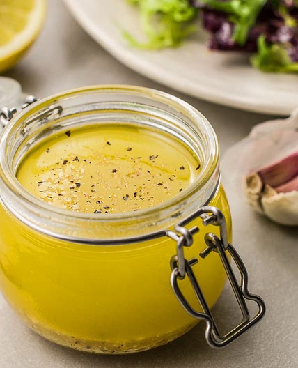 Lemon Garlic Salad Dressing (With Variations)