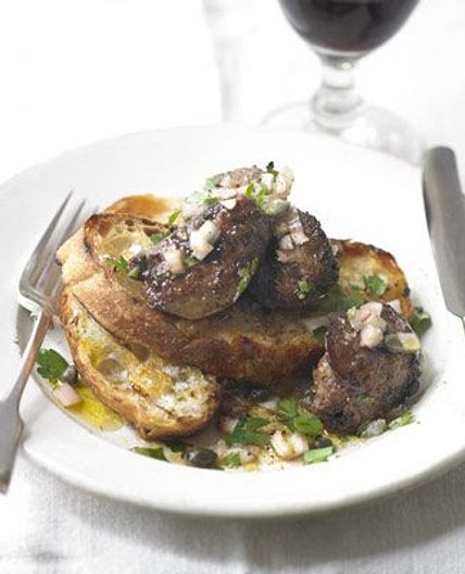 Chicken livers on toast