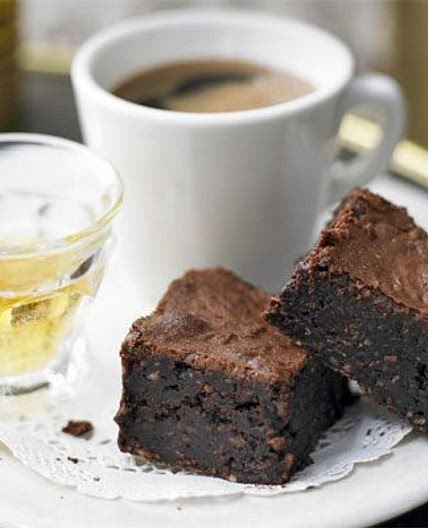 Fudgy coconut brownies