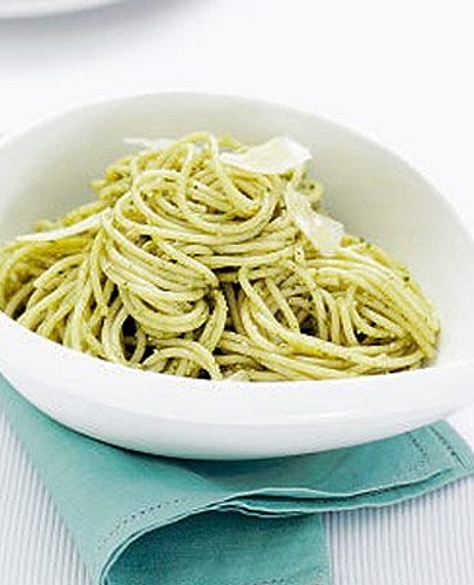Easy pesto pasta