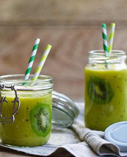 Kiwi fruit smoothie
