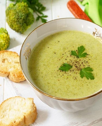 Crema de brócoli sin lácteos, ¡100% vegana!