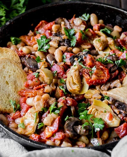Tuscan White Bean Skillet Recipe