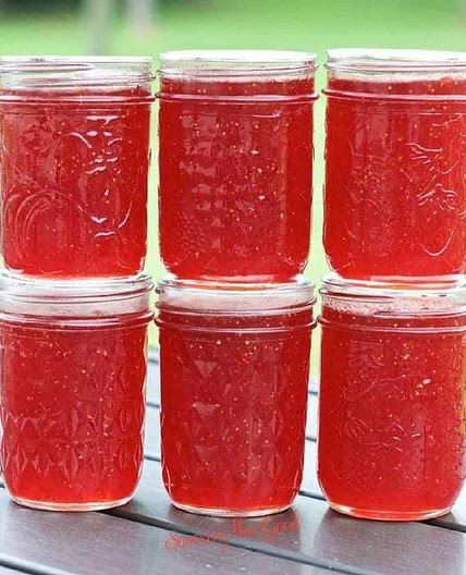 Thick Homemade Strawberry Jam with Sure Jell