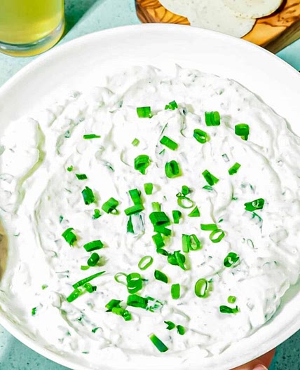 Green Onion Dip Recipe with Sour Cream