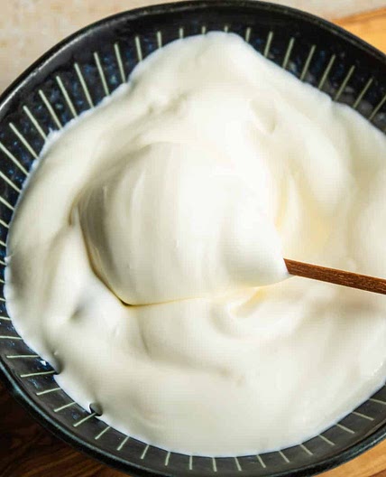 Silky Homemade Crème Fraîche (Step-by-Step)