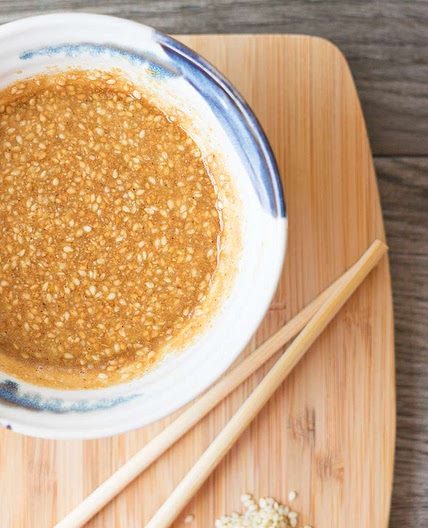 Easy Homemade Japanese Sesame Dressing