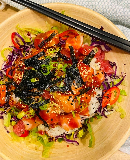 Sashimi Rice Bowl (Hwe Dup Bap)