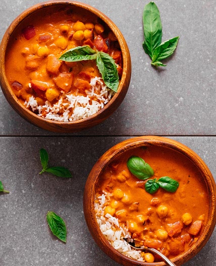 1-Pot Chickpea Tomato Peanut Stew (West African-Inspired)