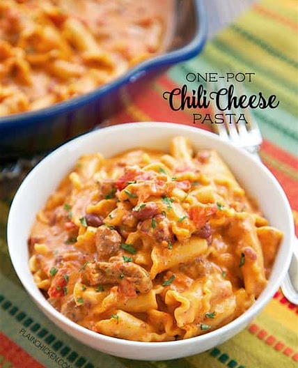 One Pot Chili Cheese Pasta