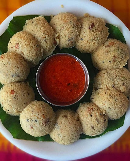 Godhumai Idli Recipe (Instant Whole Wheat Flour Idli)