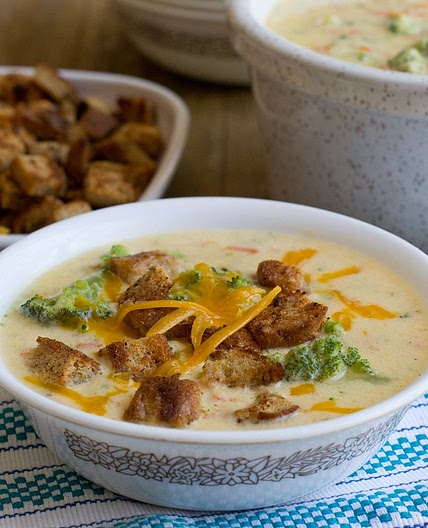 Easy Broccoli Cheese Soup Recipe