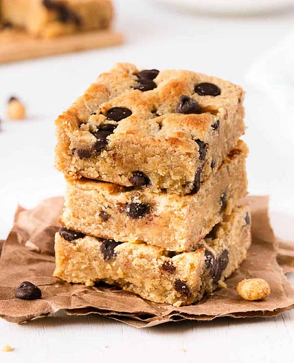 Low Carb Chocolate Peanut Butter Bars