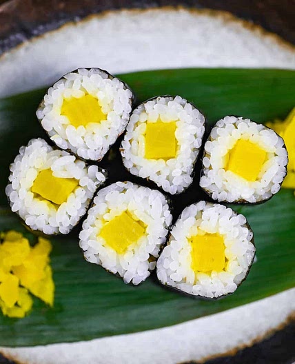 Shinko Maki (Pickled Daikon Sushi Rolls)