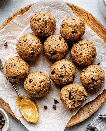 5-Minute Protein Peanut Butter Energy Bites