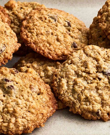Chewy Chocolate Chip Oatmeal Cookies