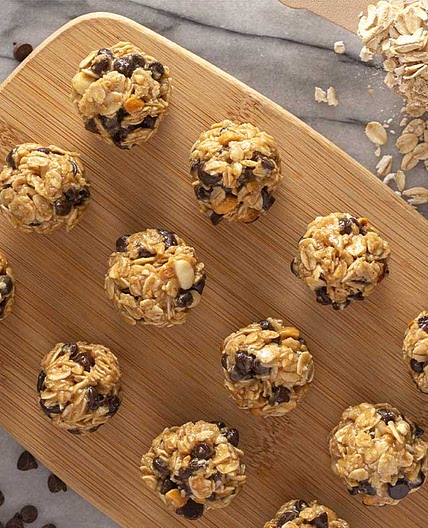 No-Bake Peanut Butter & Chocolate Bites