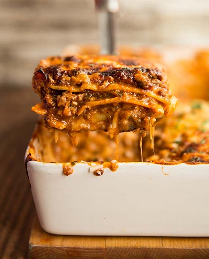 Simply The BEST Homemade Lasagne Recipe