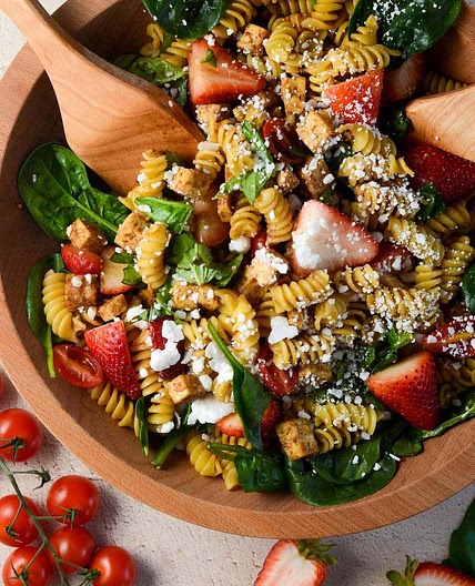 Strawberry Balsamic Tofu Pasta Salad
