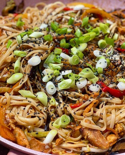 Easy Chicken Noodle Stir-Fry (30-Minute Meal)