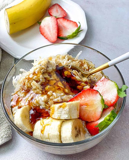 Oatmeal Pudding with Blossom Water