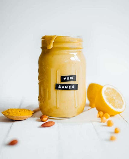 Homemade Yumm Sauce (Copycat Cafe Yumm Recipe)