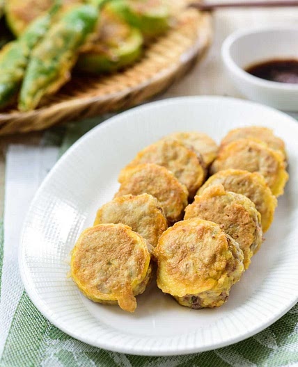 Wanja jeon (Pan-fried egg battered meat balls)