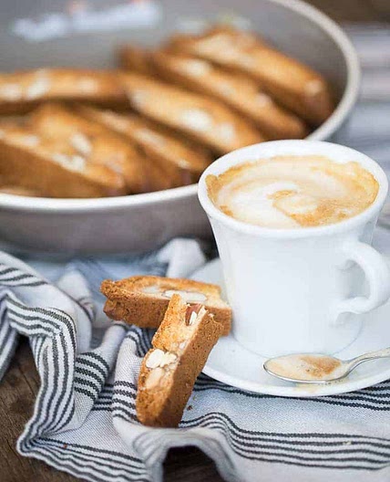 Authentic Italian Almond Biscotti