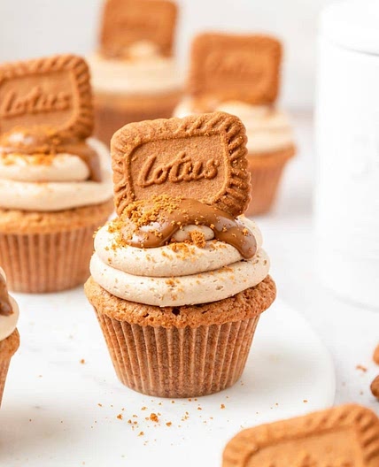 Cookie Butter Cupcakes