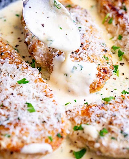 Creamy Garlic Parmesan Chicken Breasts