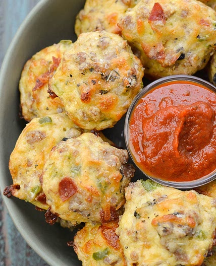 Supreme Pizza Puffs (low carb + keto)