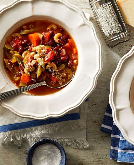 Slow-Cooker Vegetable Minestrone Soup