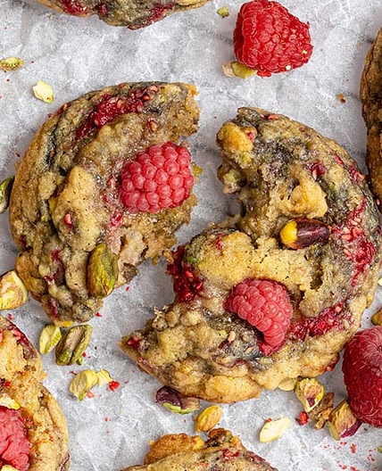 Raspberry Pistachio Cookies