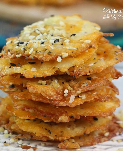 Everything Bagel Keto Cheese Chips