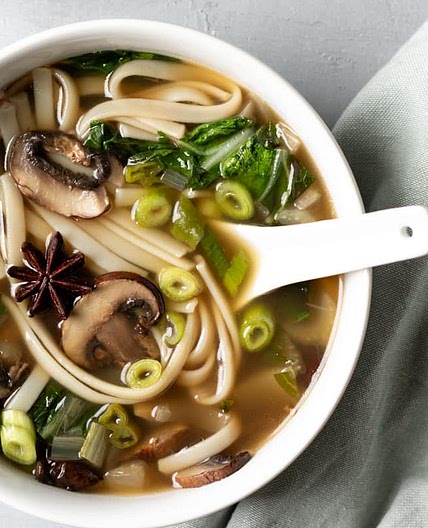 Simple Bok Choy Soup With Noodles