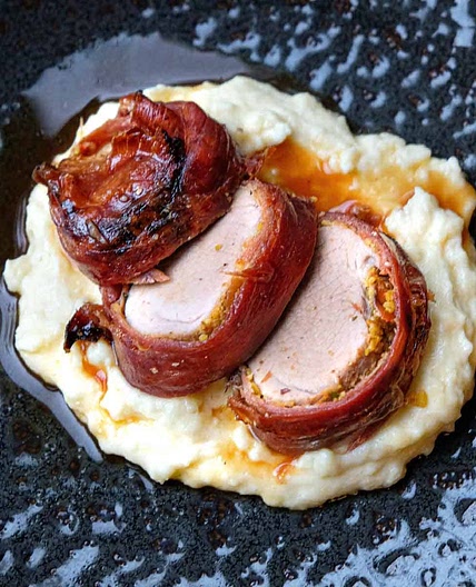 Prosciutto Wrapped Pork Tenderloin with Pistachio & Red Pepper