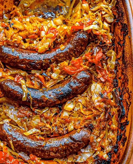 Romanian Slow Roasted Caramelized Cabbage