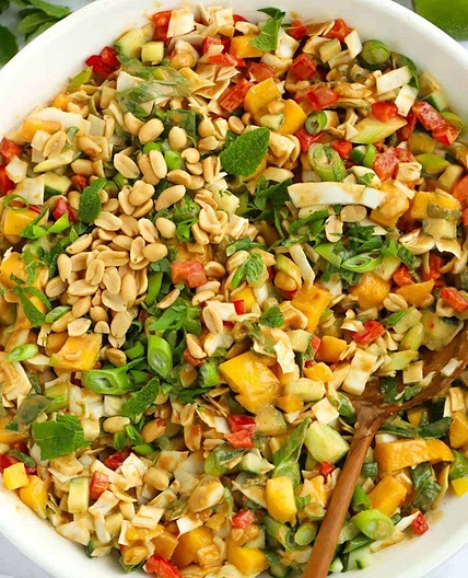 Crunchy Cabbage Salad {with Peanut Dressing}