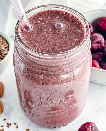 Cherry, Flax & Maca Hormone Balancing Smoothie