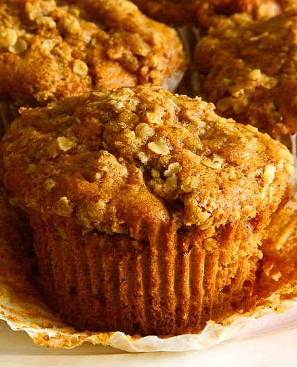 Eggless Caramel Apple Muffins