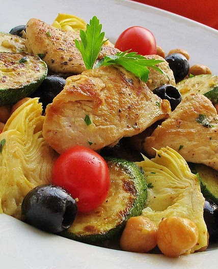 Zucchini Artichoke Summer Salad