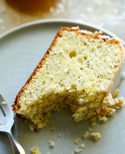 Lemon Poppy Seed Pound Cake