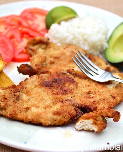 Chuleta de Pollo (Colombian-Style Breaded Chicken Breast)
