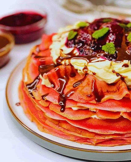 No-Bake Mascarpone Mille Crêpe Cake