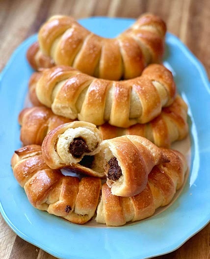 Recipe for Sweet Rolls with Jam Filling
