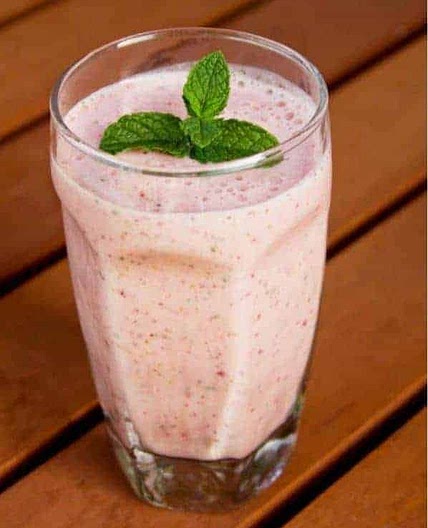 Strawberry & Mint Protein Smoothie