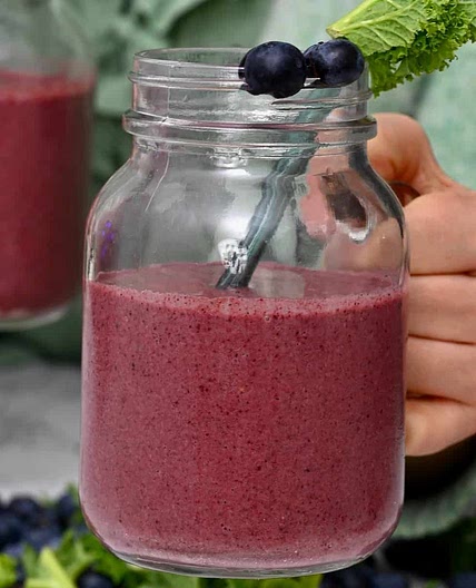 Blueberry Kale Smoothie