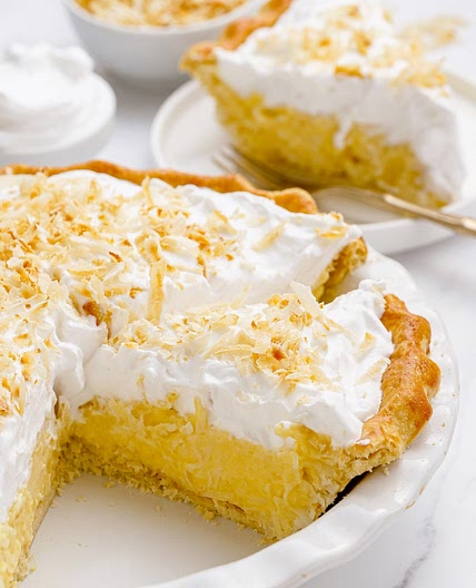 Old Fashioned Coconut Cream Pie